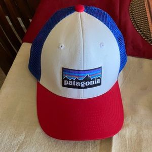 Patagonia P-6 Trucker Snap Back Hat Sz Adult OS